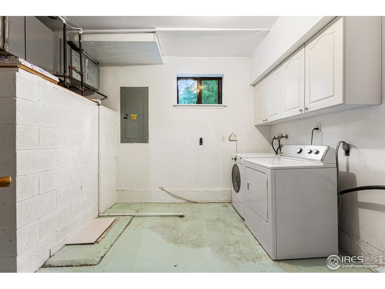 4731 Jay Road Boulder, CO 80301 - Photo 21 of 33 a utility room with closet dryer and washer