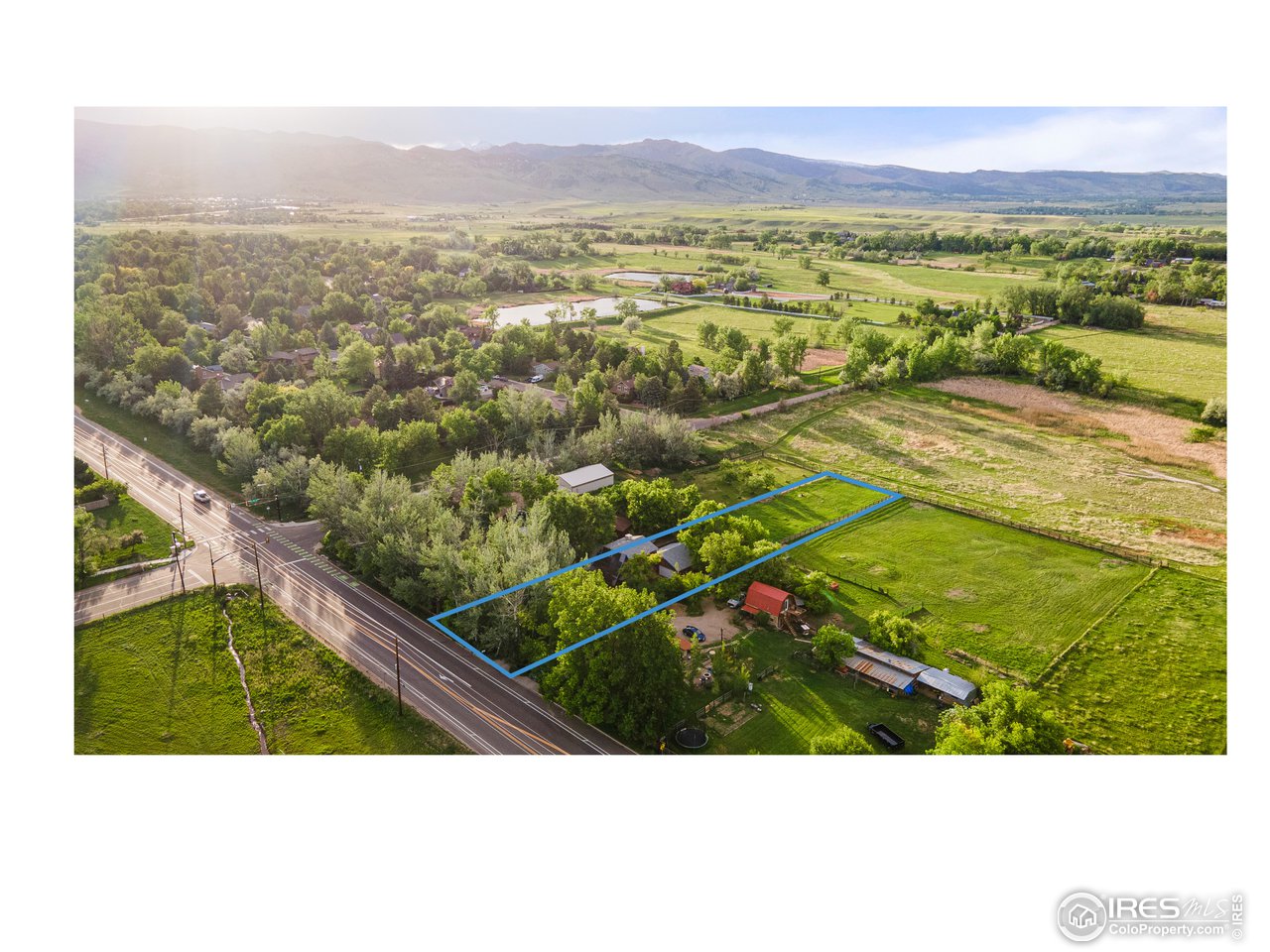 4731 Jay Road Boulder, CO 80301 - Photo 4 of 33 a view of city with ocean