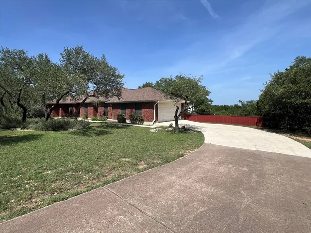 $3,100 | 10400 West Cave Loop, Dripping Springs, TX 78620