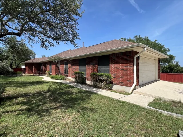 $3,100 | 10400 West Cave Loop, Dripping Springs, TX 78620