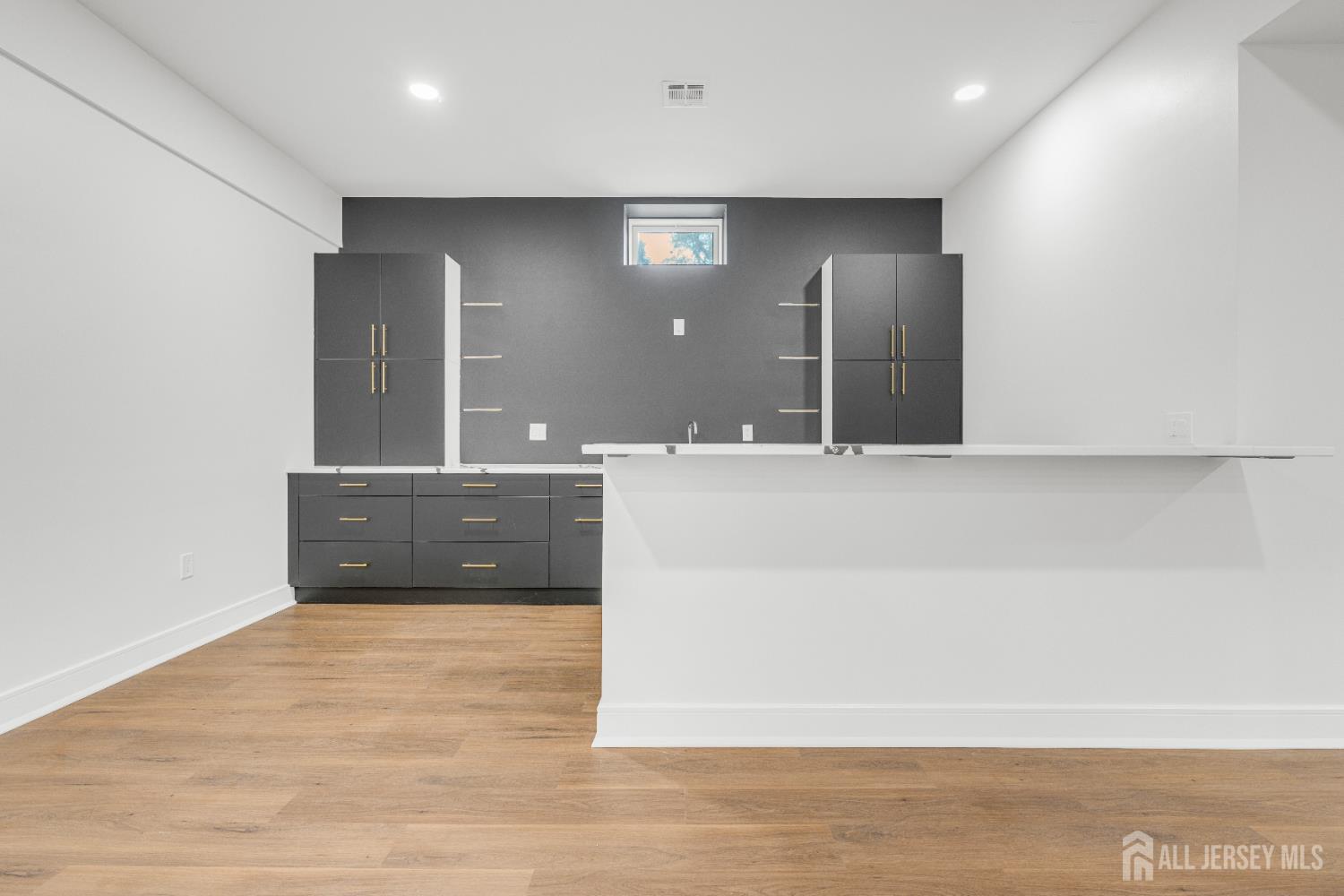 28 Harding Avenue Edison, NJ 08820 - Photo 50 of 62