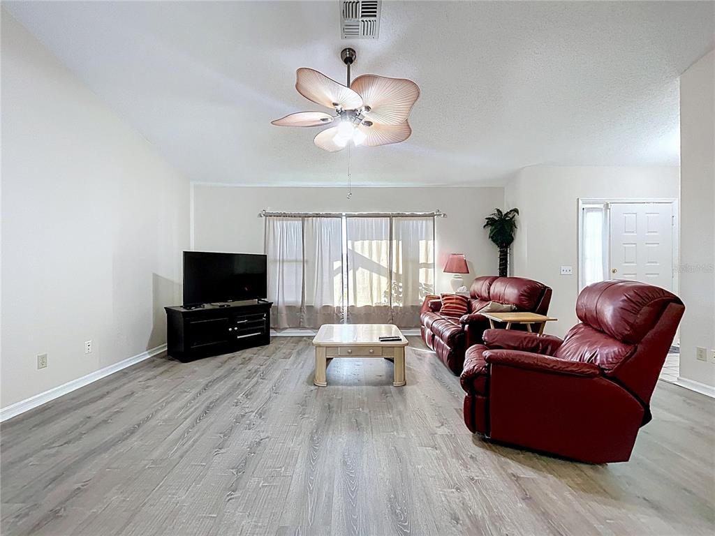 12271 Katherwood Street Spring Hill, FL 34608 - Photo 17 of 68