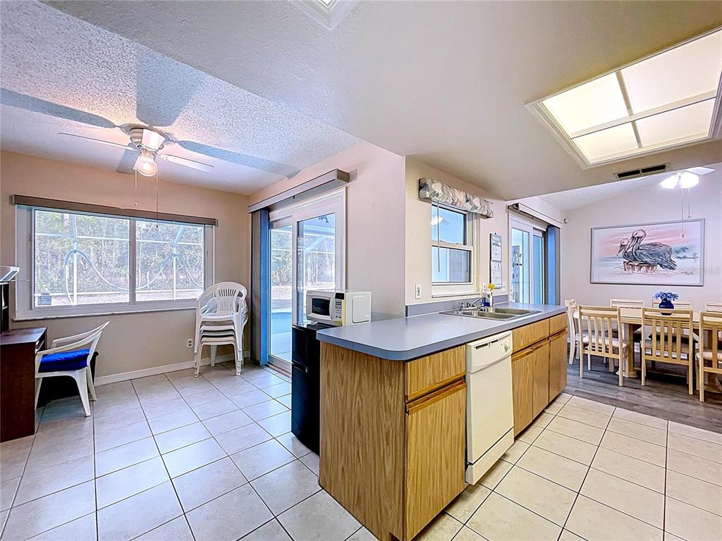 12271 Katherwood Street Spring Hill, FL 34608 - Photo 28 of 68