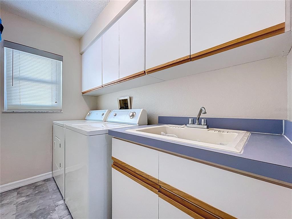 12271 Katherwood Street Spring Hill, FL 34608 - Photo 42 of 68