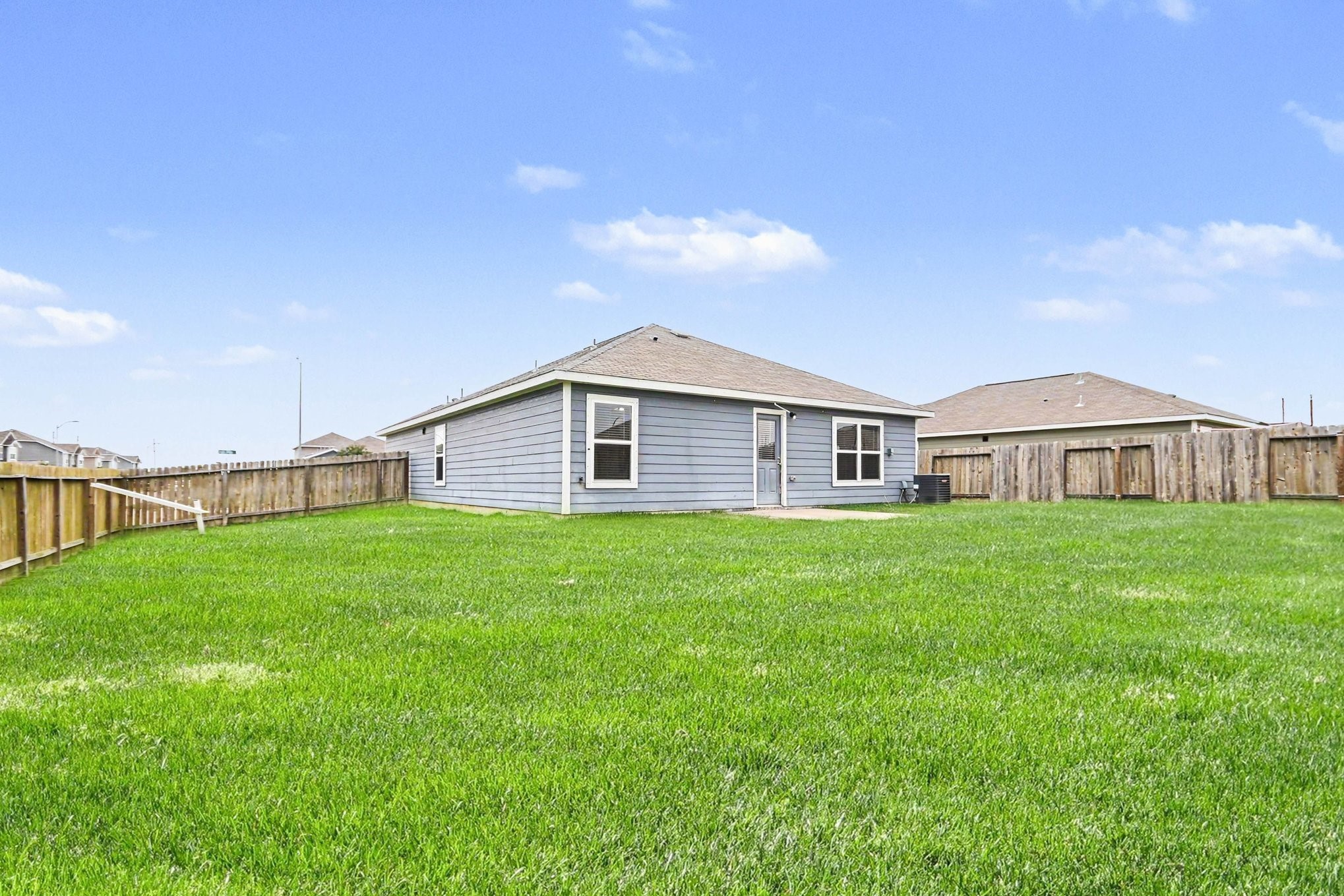 8402 Dusty Ridge Rd Cove Cove, TX 77523 - Photo 28 of 29