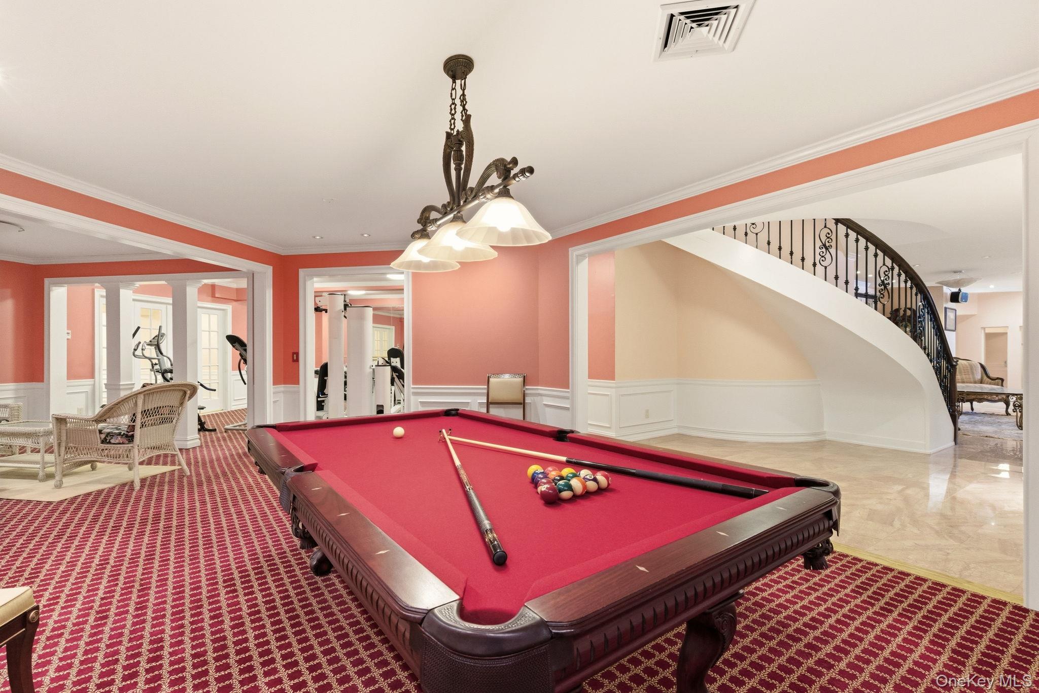 101 Wheatley Road Old Westbury, NY 11568 - Photo 41 of 49