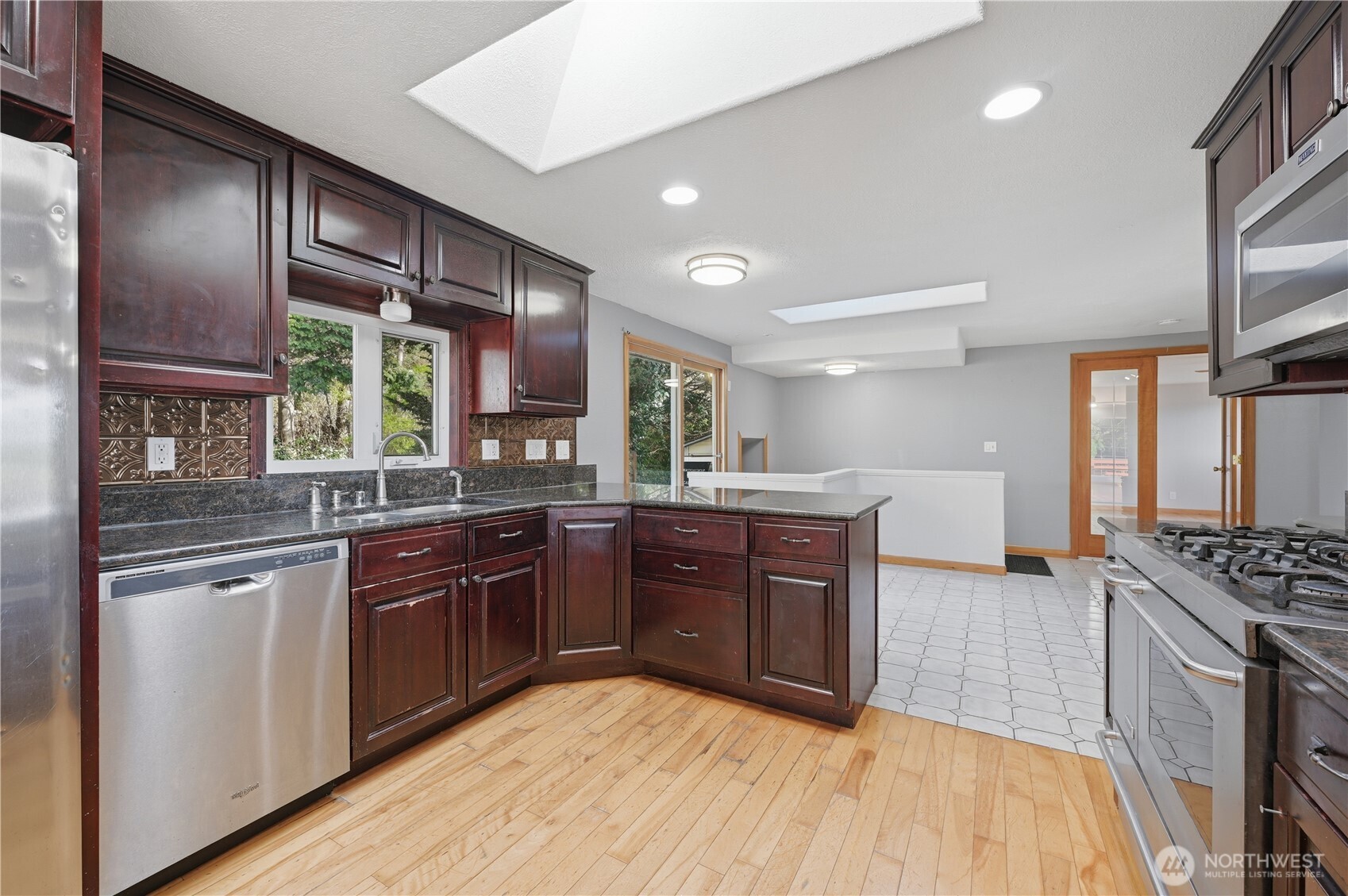 2539 MacKenzie Road Bellingham, WA 98226 - Photo 13 of 40