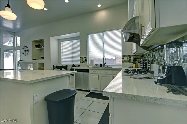 $2,900 | Undisclosed Address, Las Vegas, NV 89147