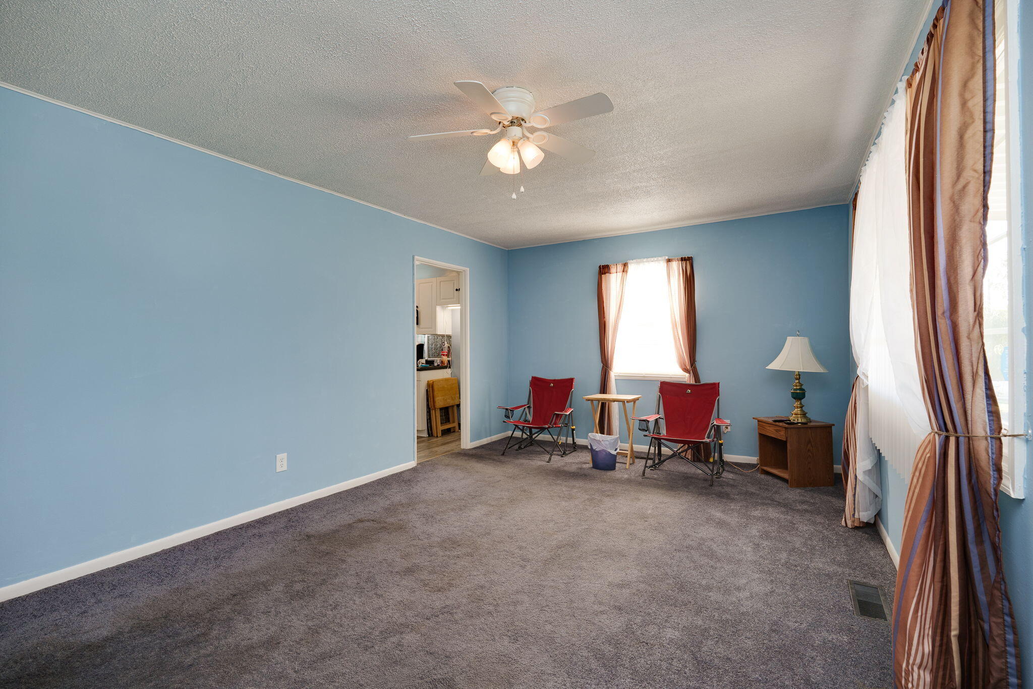 2666 Elmore Drive Springfield, OH 45505 - Photo 5 of 22