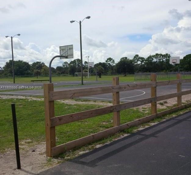 245 North Isora Street Clewiston, FL 33440 - Photo 6 of 6