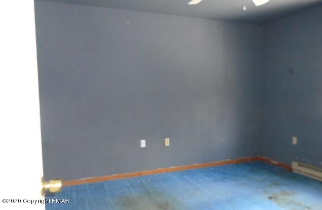 4575 Pine Ridge Drive West Bushkill, PA 18324 - Photo 7 of 15 DSC04984