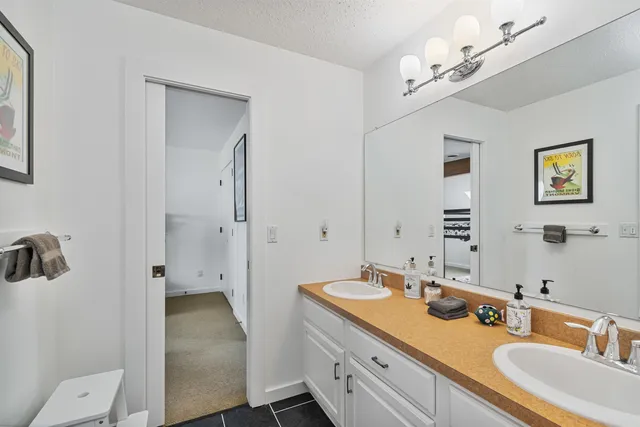 $975,000 | 48 Wildlife Road, Unit 53, Stowe, VT 05672