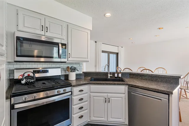 $975,000 | 48 Wildlife Road, Unit 53, Stowe, VT 05672