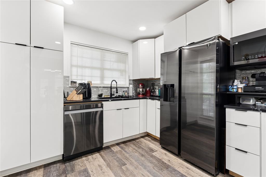 2907 Lake Shore Drive, Unit 103 Waco, TX 76708 - Photo 3 of 26