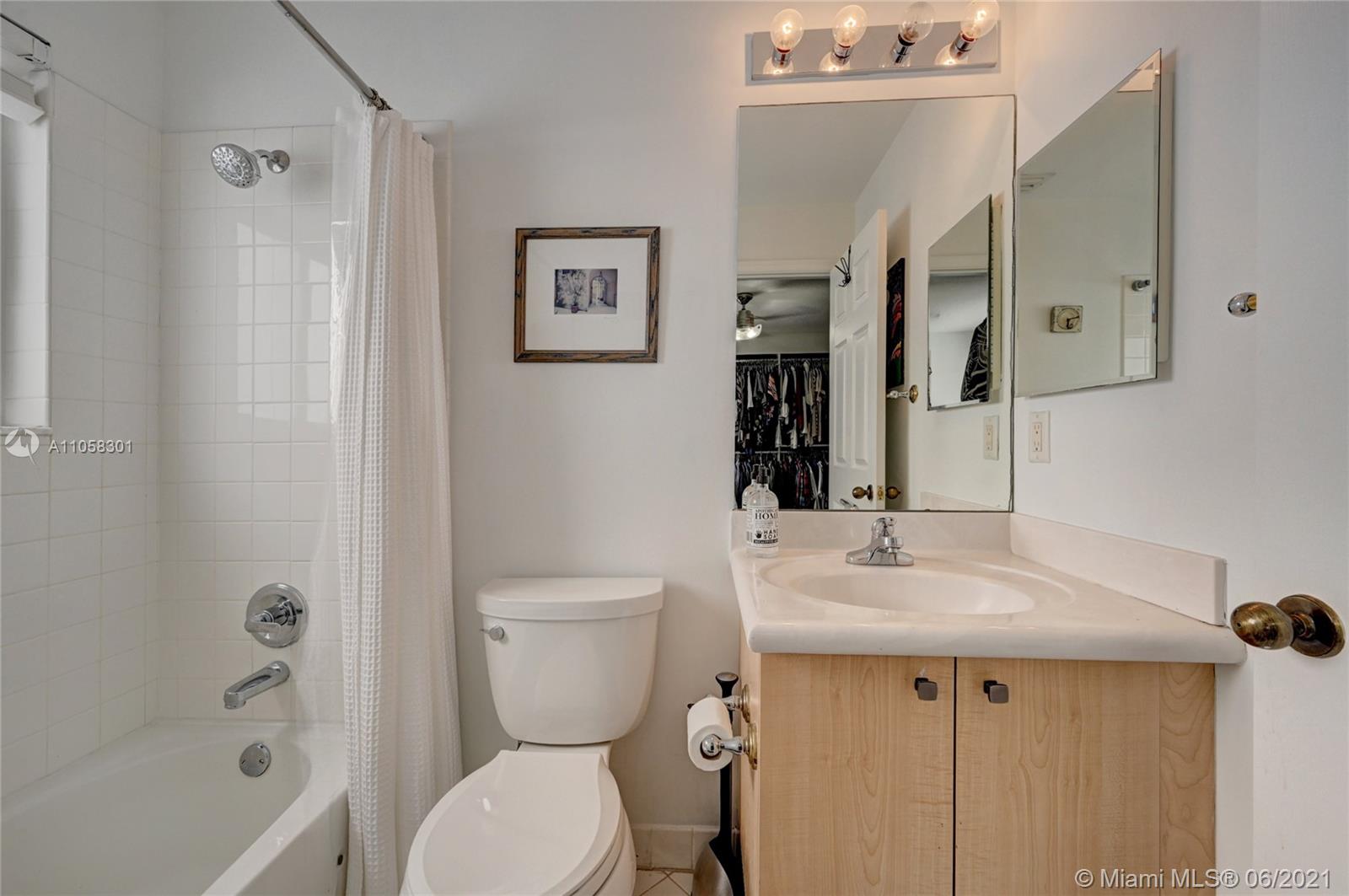 1109 Lavender Circle Weston, FL 33327 - Photo 35 of 57