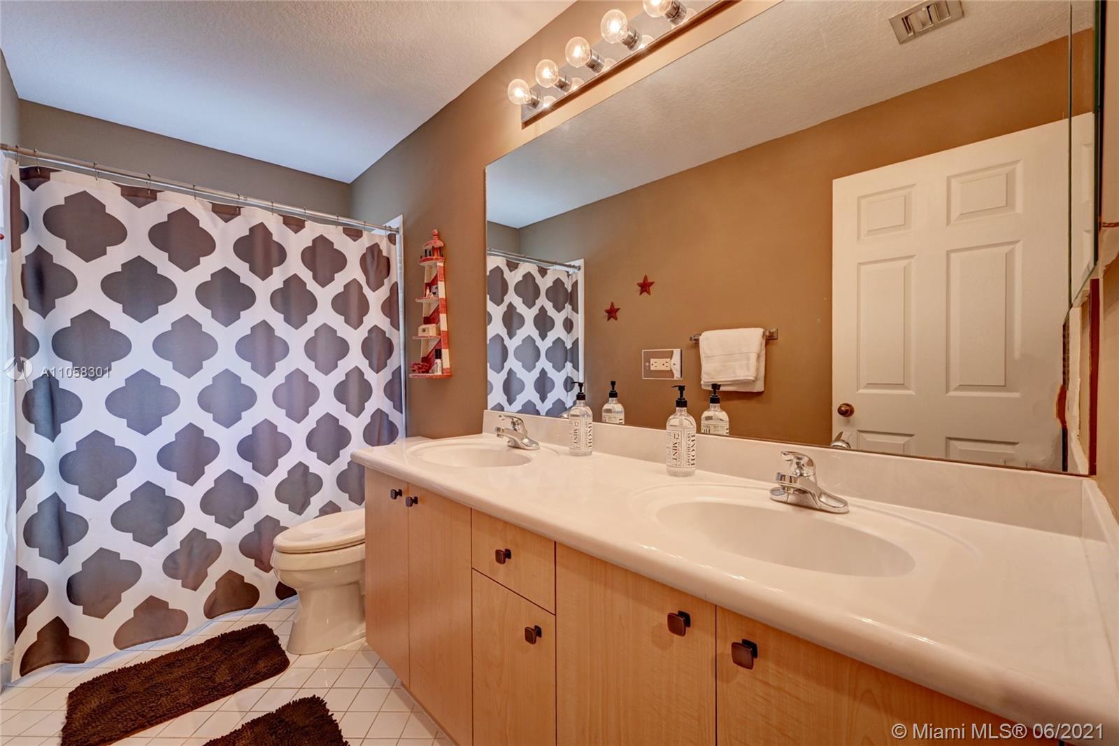 1109 Lavender Circle Weston, FL 33327 - Photo 43 of 57