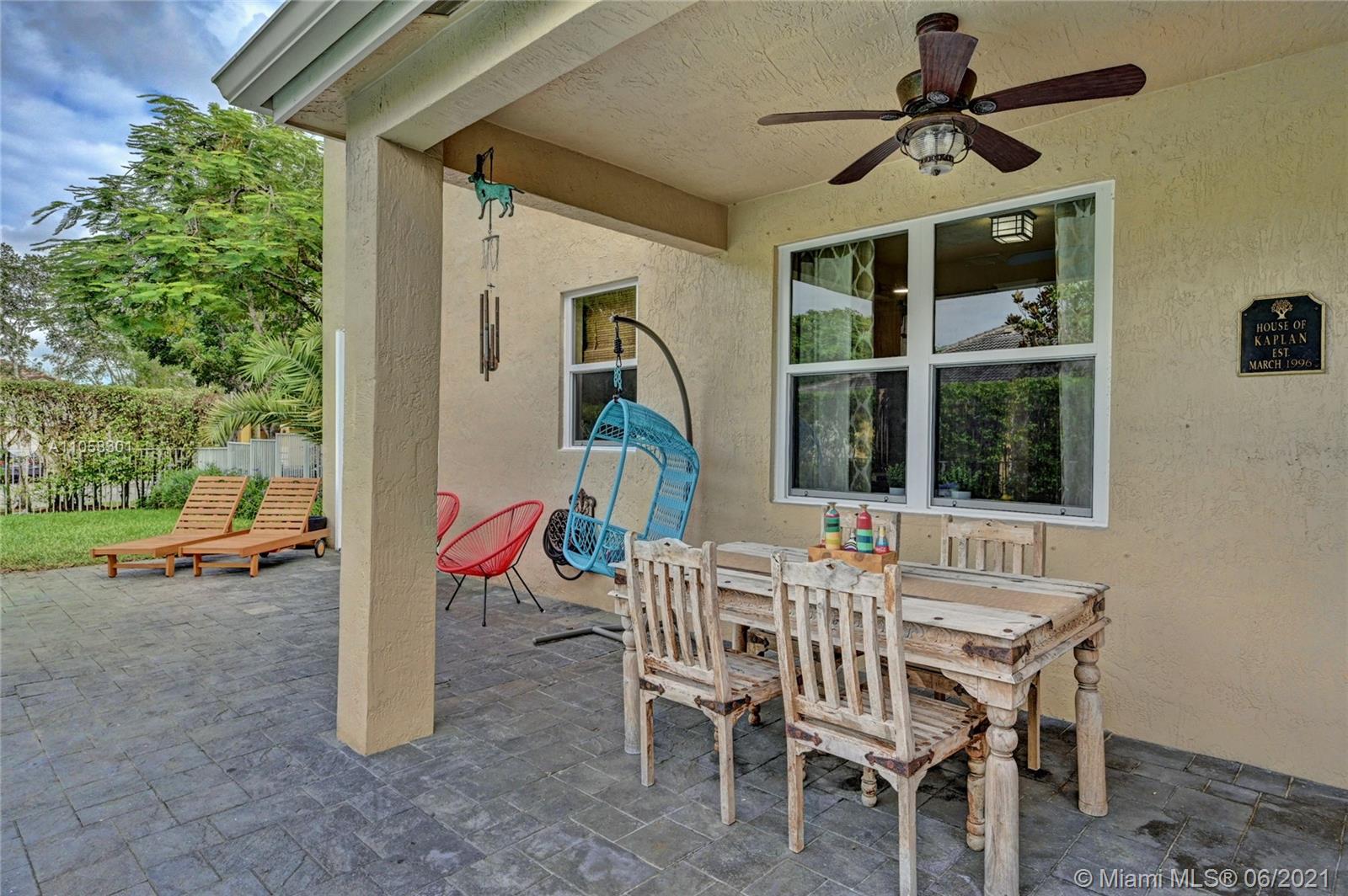 1109 Lavender Circle Weston, FL 33327 - Photo 46 of 57