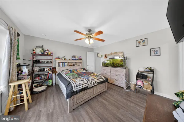 $335,000 | 32998 Forest Knoll Drive, Laurel, DE 19956