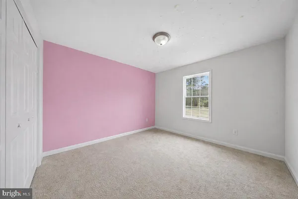 $335,000 | 32998 Forest Knoll Drive, Laurel, DE 19956