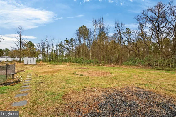 $335,000 | 32998 Forest Knoll Drive, Laurel, DE 19956