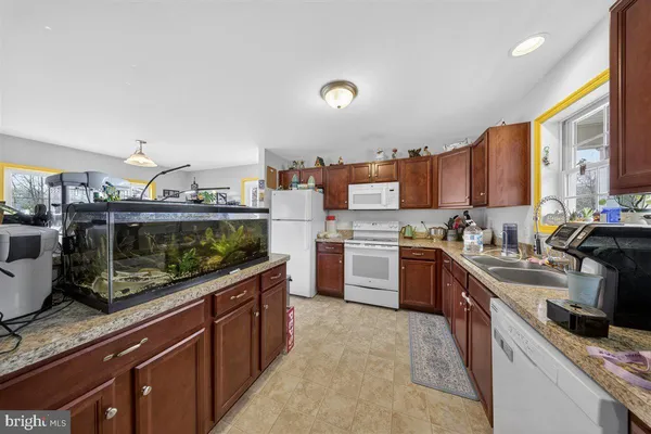 $335,000 | 32998 Forest Knoll Drive, Laurel, DE 19956