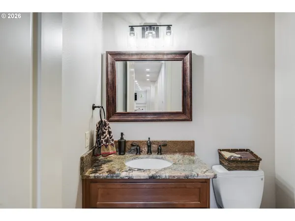 $975,000 | 1880 Northwest Deette Drive, Portland, OR 97229