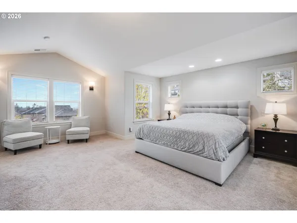 $975,000 | 1880 Northwest Deette Drive, Portland, OR 97229