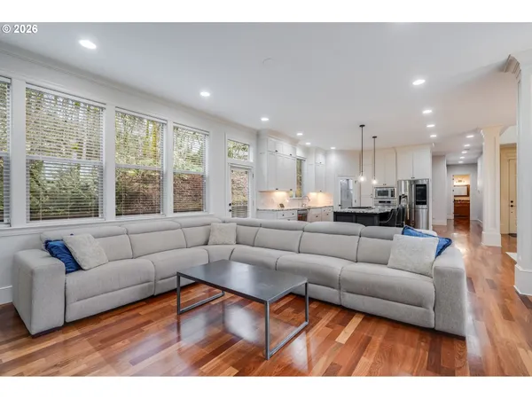 $975,000 | 1880 Northwest Deette Drive, Portland, OR 97229