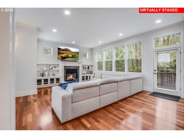 $975,000 | 1880 Northwest Deette Drive, Portland, OR 97229