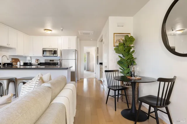 $360,000 | 720 Petaluma Boulevard South, Unit 18, Petaluma, CA 94952