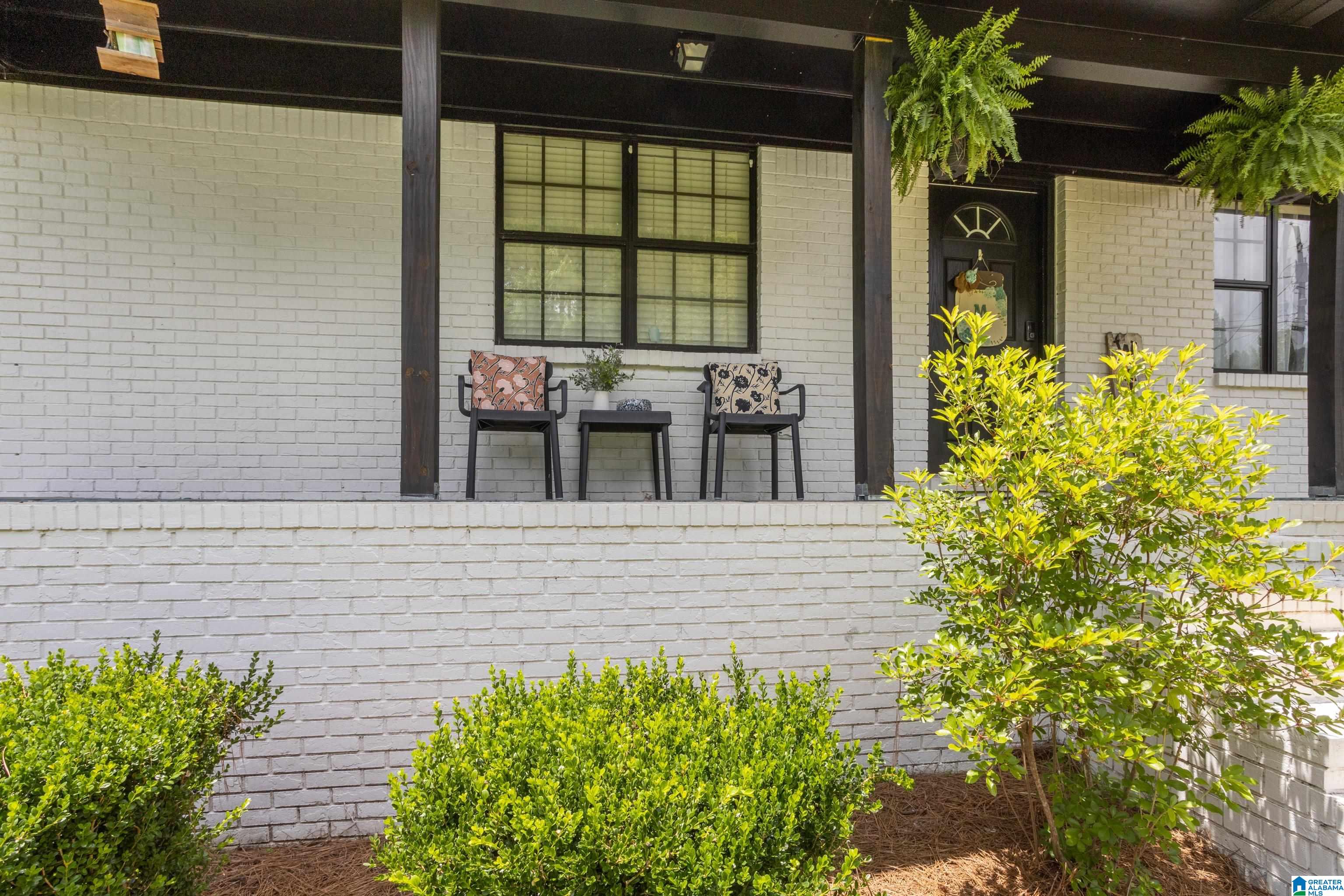 245 Ridgewood Drive Hayden, AL 35079 - Photo 3 of 43