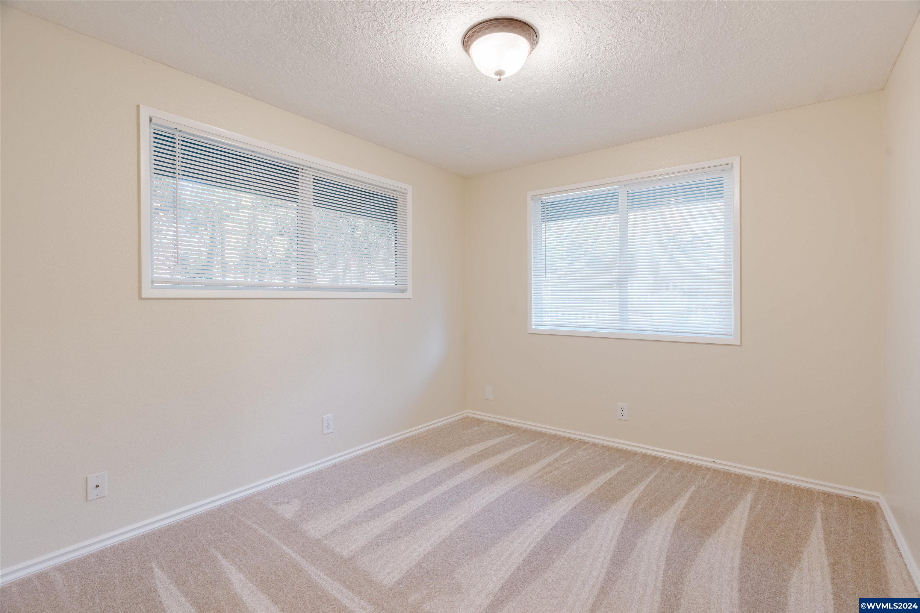 1395 Western Way Salem, OR 97304 - Photo 28 of 37