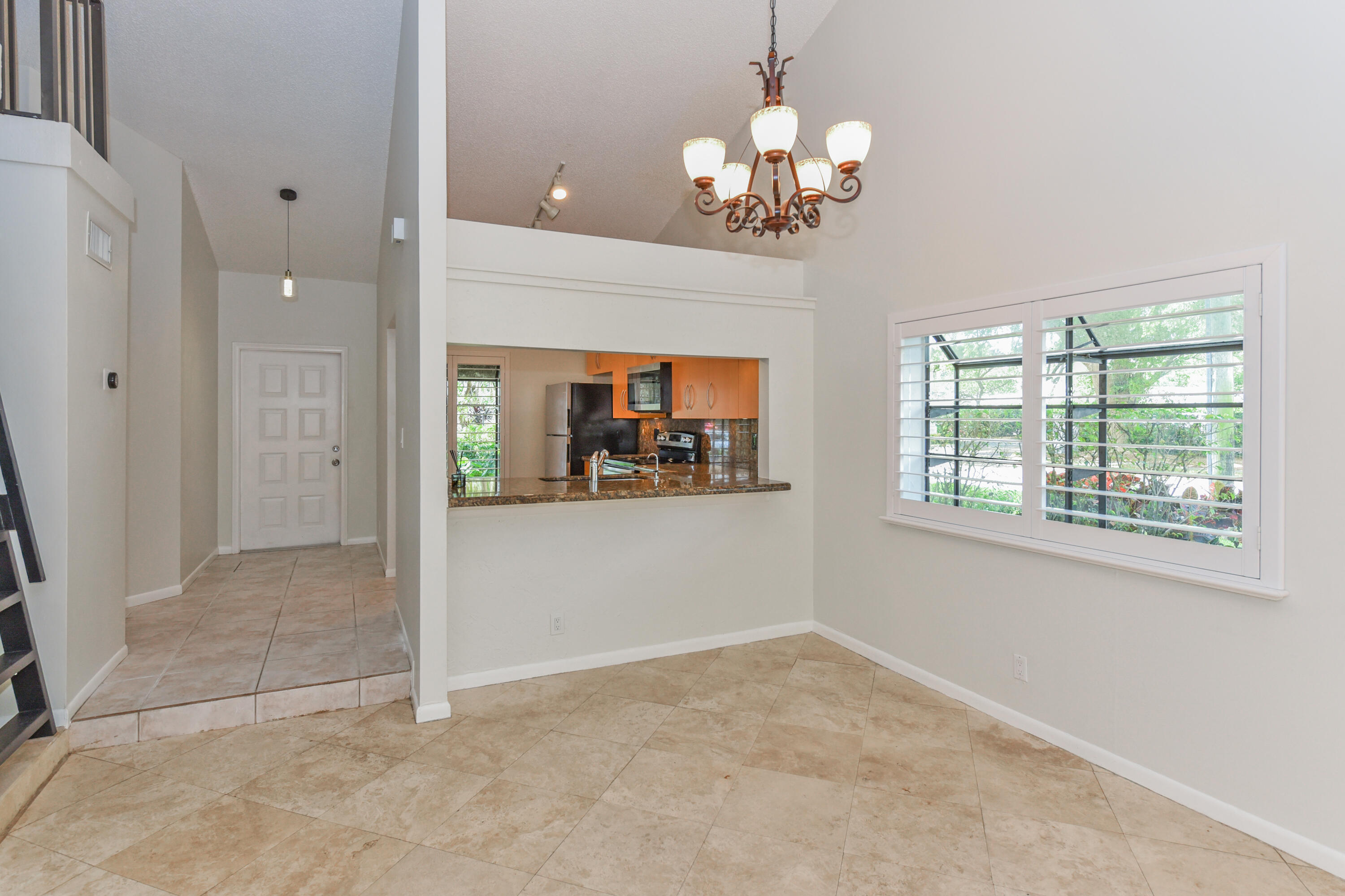 1400 Northwest 9th Avenue, Unit B8 Boca Raton, FL 33486 - Photo 5 of 32 1400 NW Ninth Ave_Lois Ronan_5