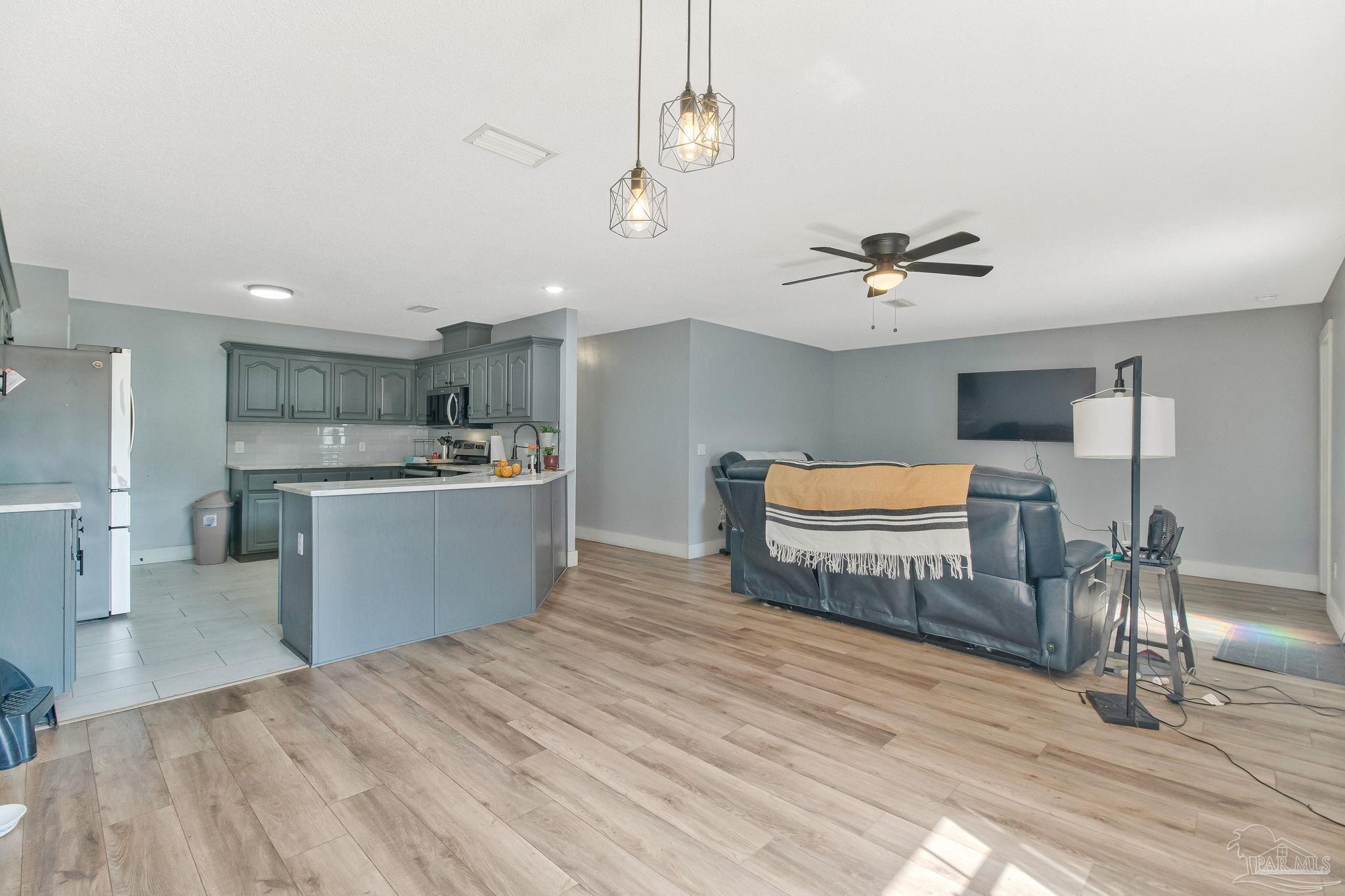 3972 Floridatown Road Pace, FL 32571 - Photo 18 of 63