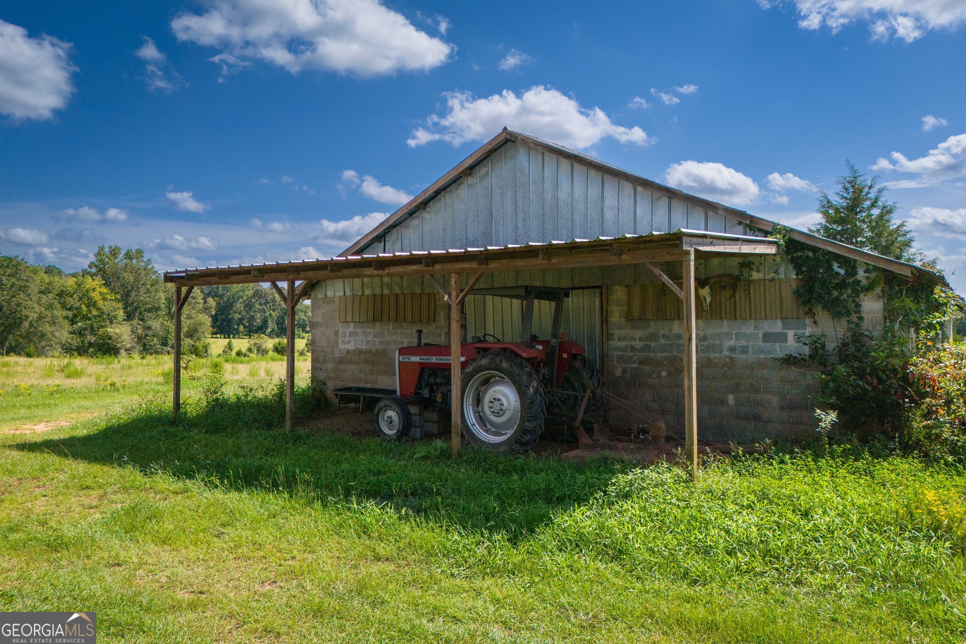 132 Hines Road Hogansville, GA 30230 - Photo 8 of 31 a house view with a garden space