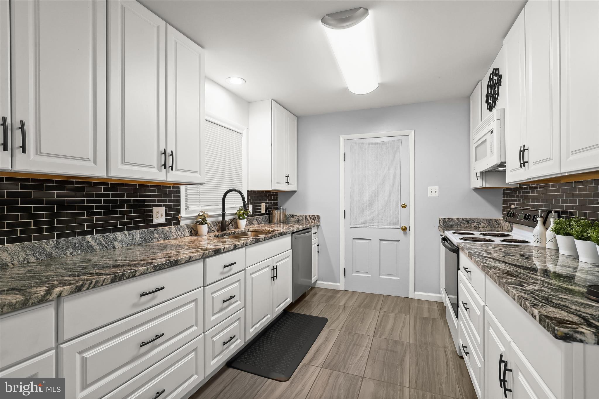 1309 Taney Avenue Frederick, MD 21702 - Photo 13 of 51 Kitchen