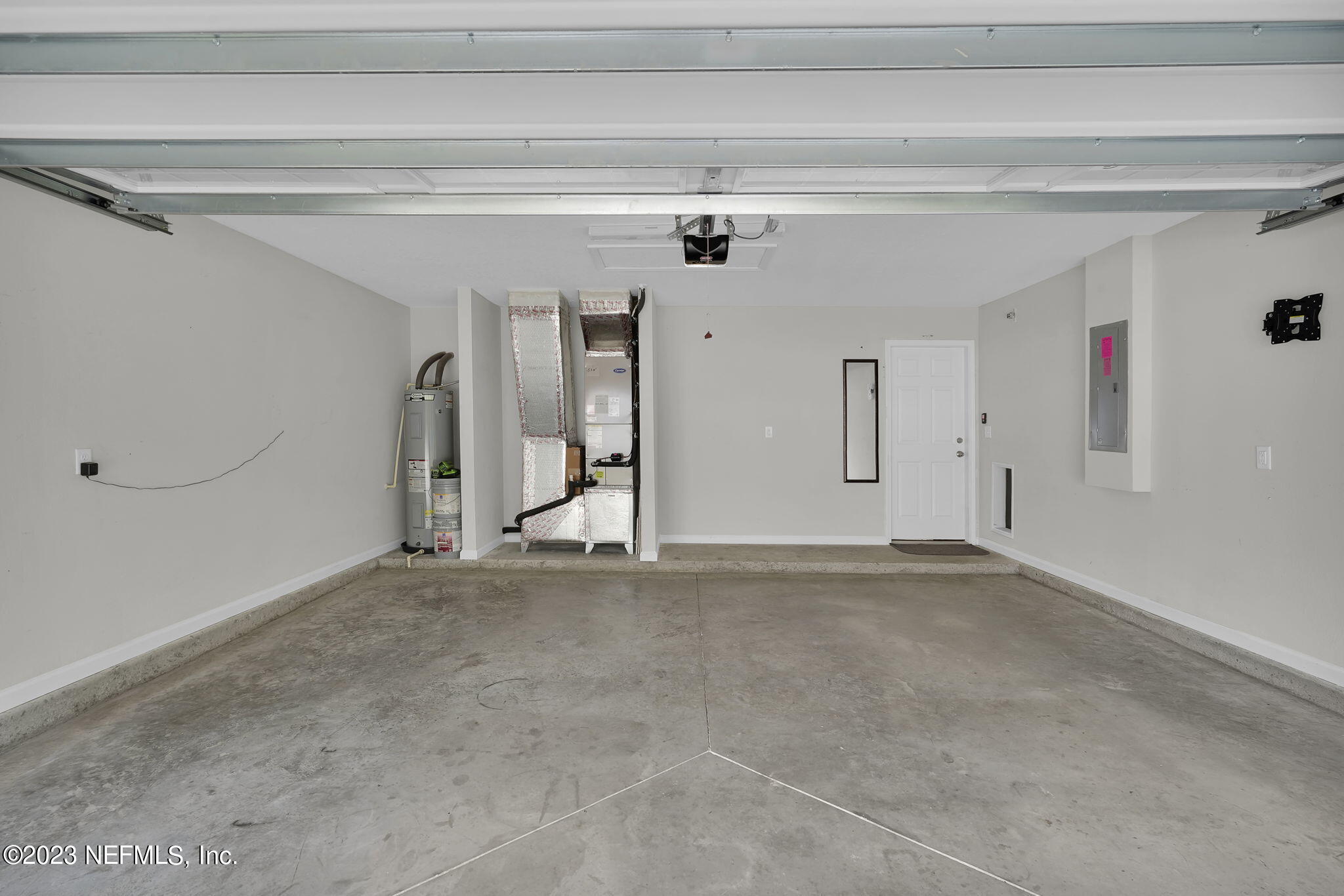 3082 Jennings Road Jacksonville, FL 32218 - Photo 15 of 17 a view of empty room