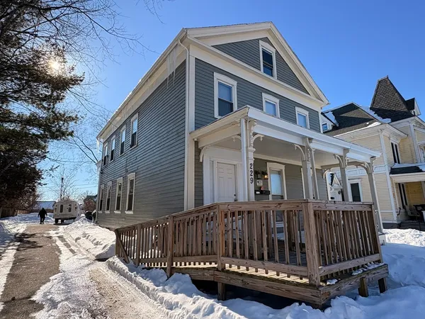 $375,000 | 229 Central Street, Springfield, MA 01105