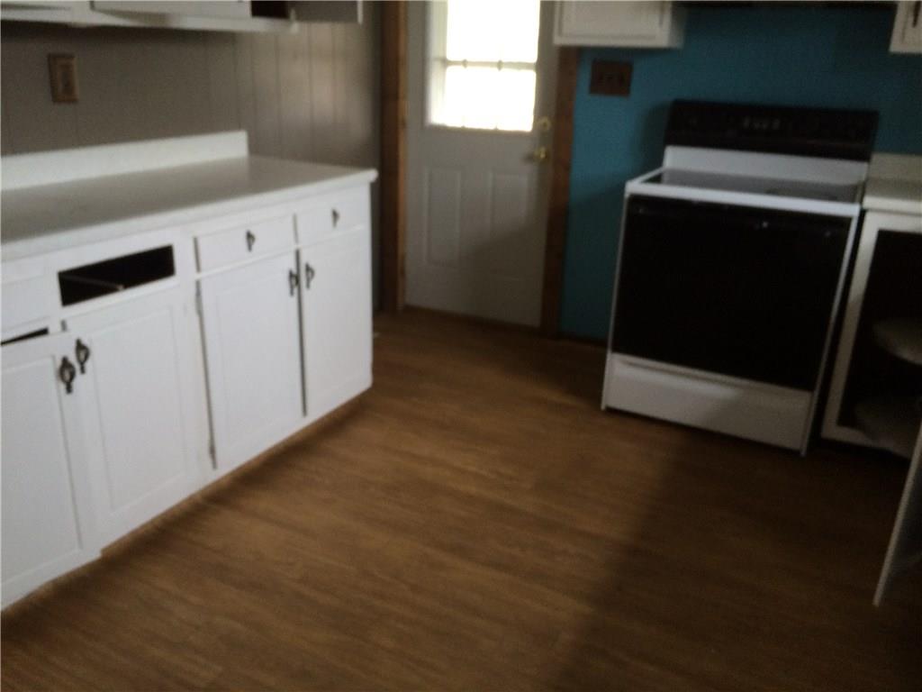 9476 Highway 41 Rosedale, IN 47874 - Photo 4 of 10