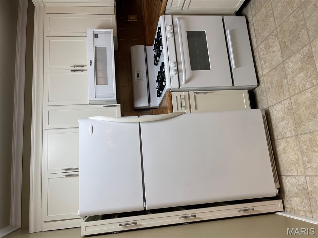 1332 Holgate Drive, Unit G5 Ballwin, MO 63021 - Photo 11 of 31