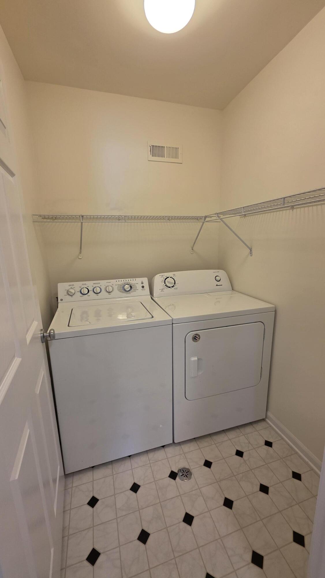 1547 Cass Lake Road Keego Harbor, MI 48320 - Photo 11 of 24 20260205_113046