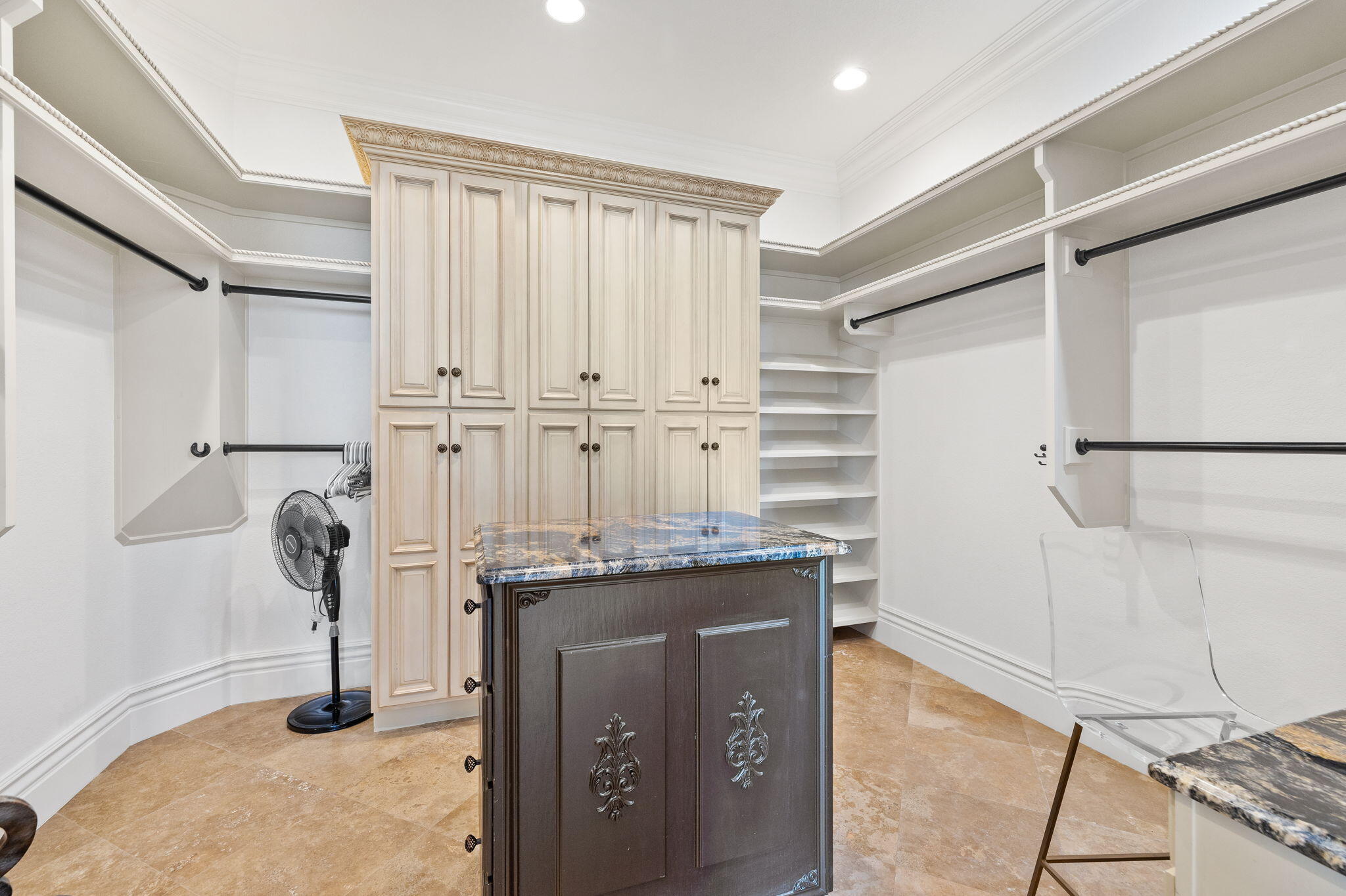 30 Pelican Circle Inlet Beach, FL 32461 - Photo 48 of 69 a view of a walk in closet