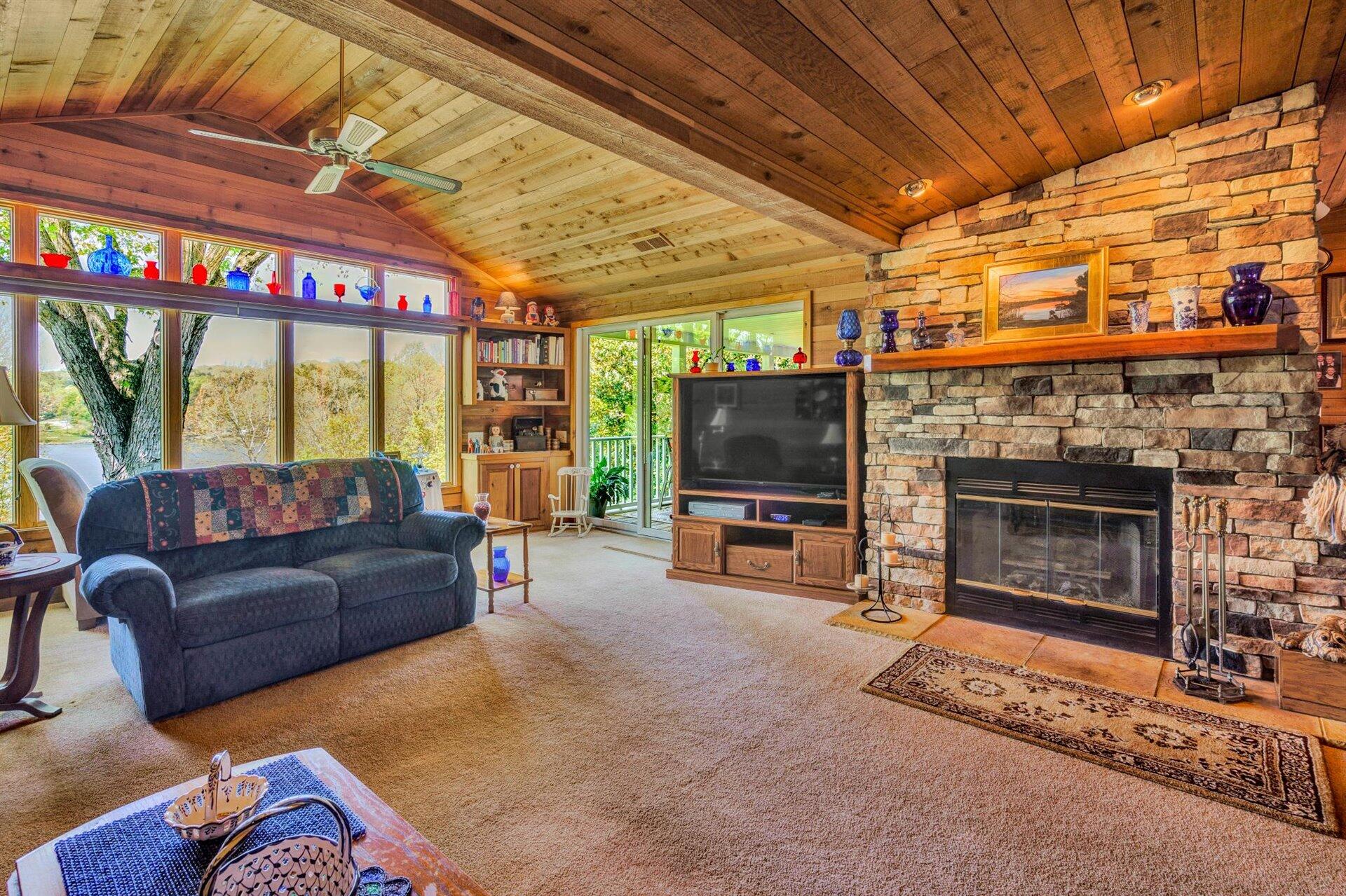 1030 Carters Island Road Goodview, VA 24095 - Photo 2 of 75 14-042020210006