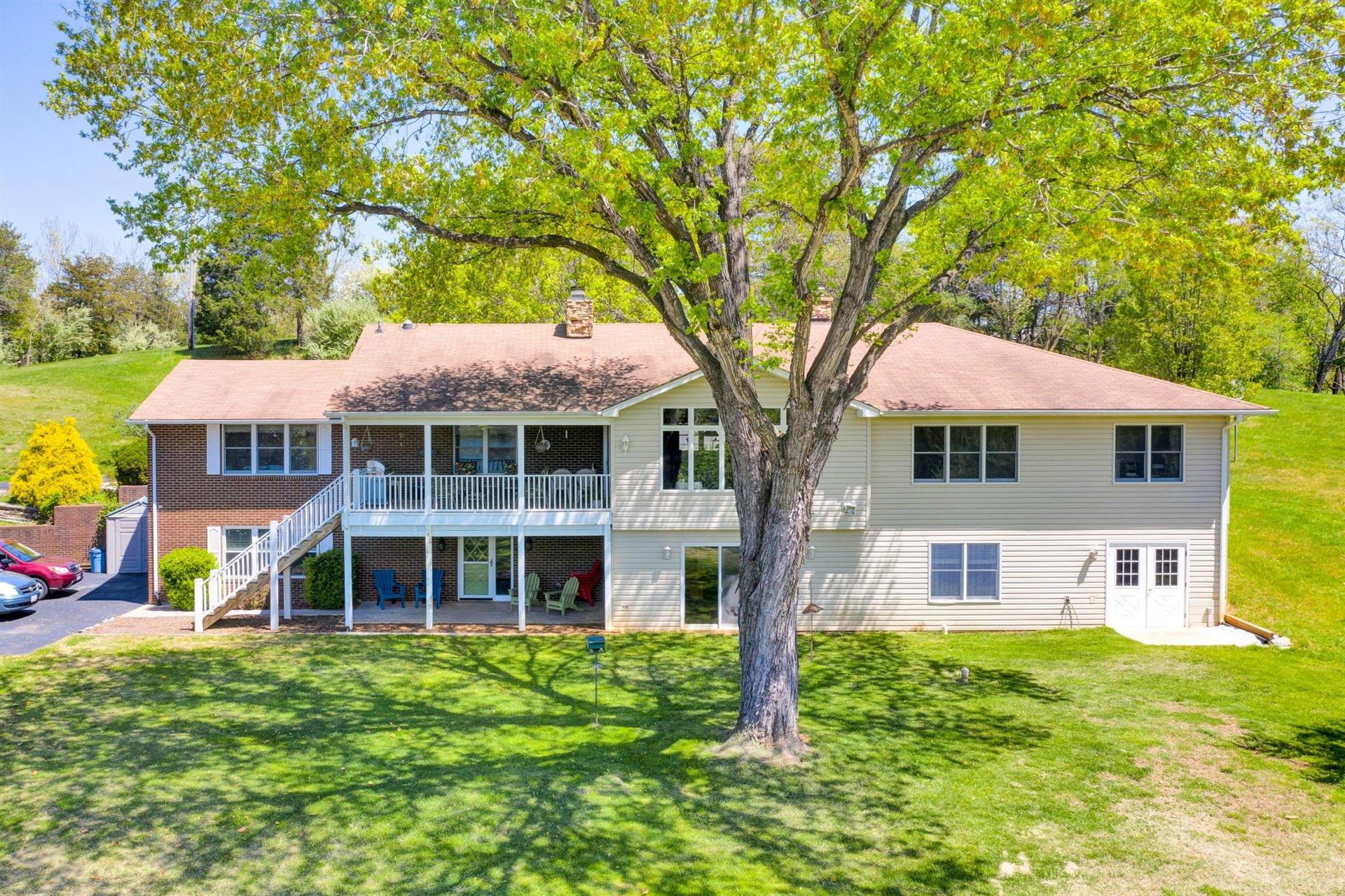 1030 Carters Island Road Goodview, VA 24095 - Photo 10 of 75 04-042020210068