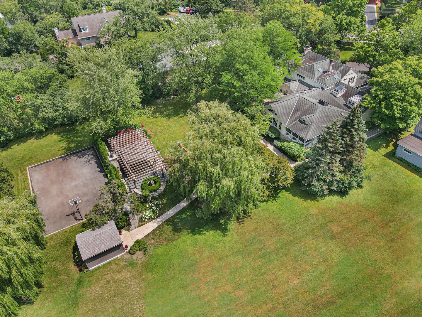 916 Shermer Road Northbrook, IL 60062 - Photo 52 of 54 an aerial view of a house with a yard and lake view