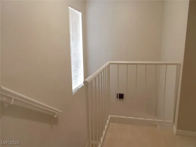 $1,500 | 6465 Big Pine Way, Las Vegas, NV 89108