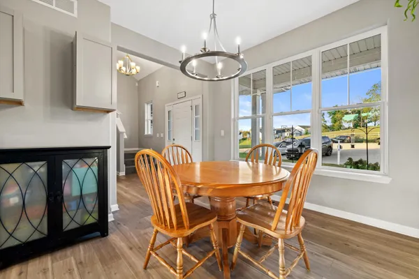 $624,900 | 1155 La Salle Court, Lake Geneva, WI 53147