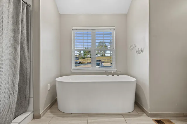 $649,900 | 1155 La Salle Court, Lake Geneva, WI 53147