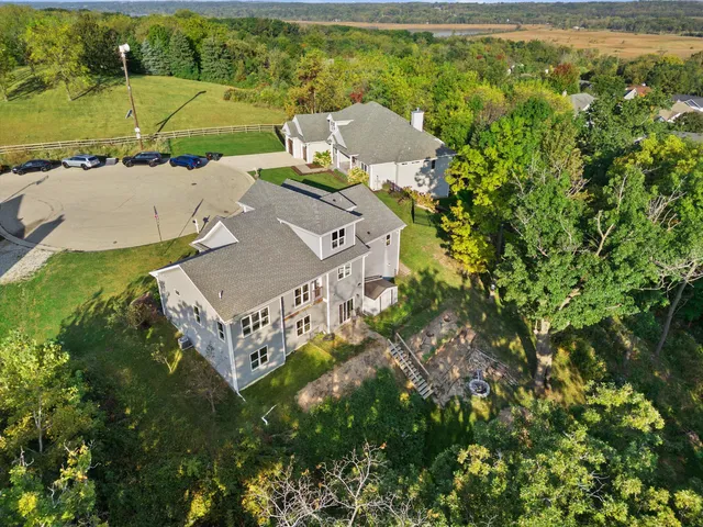 $649,900 | 1155 La Salle Court, Lake Geneva, WI 53147