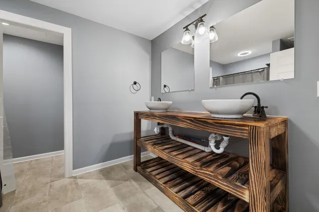 $649,900 | 1155 La Salle Court, Lake Geneva, WI 53147